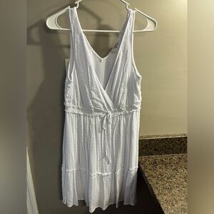 White Dresss, never worn!